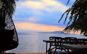D Villa Nueva'S Beach House